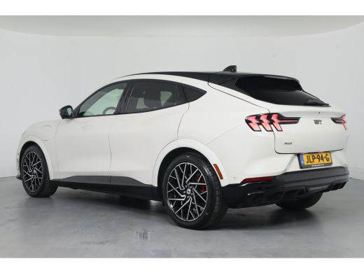 Ford Mustang Mach-E Mach-E GT AWD | Panorama Dak | B&O | Winter pack | Memory Zetels | Clima | Camera | Cruise Adapti... ActivLease financial lease