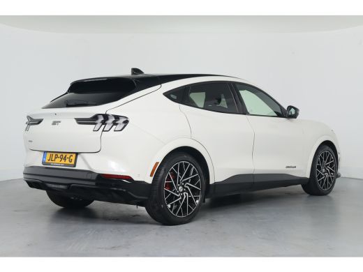 Ford Mustang Mach-E Mach-E GT AWD | Panorama Dak | B&O | Winter pack | Memory Zetels | Clima | Camera | Cruise Adapti... ActivLease financial lease