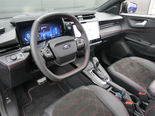 Ford Puma 1.0 EcoBoost Hybrid Automaat ST-Line X | Panoramadak | Winterpack | Adaptive Cruise | BLIS | 19 I... ActivLease financial lease