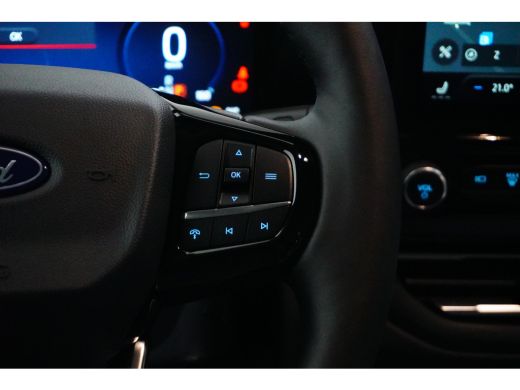 Ford Tourneo Custom Custom Plug-in Hybrid 233PK 340 L1 Titanium 8 Persoons | 360 Camera | Adaptive Cruise | BLIS | St... ActivLease financial lease