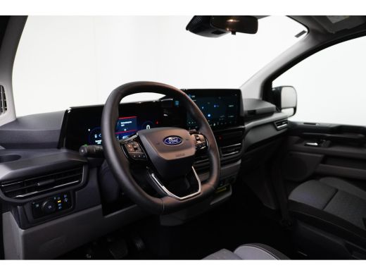 Ford Tourneo Custom Custom Plug-in Hybrid 233PK 340 L1 Titanium 8 Persoons | 360 Camera | Adaptive Cruise | BLIS | St... ActivLease financial lease