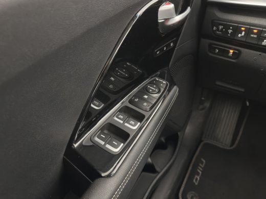 Kia e-Niro ExecutiveLine 64 kWh (3-Fase) {SOH-100%) (INCL-BTW)  Aut *HEATPUMP | LUXURY-LEATHER | FULL-LED | ... ActivLease financial lease