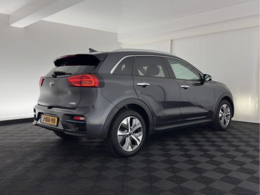 Kia e-Niro ExecutiveLine 64 kWh (3-Fase) {SOH-100%) (INCL-BTW)  Aut *HEATPUMP | LUXURY-LEATHER | FULL-LED | ... ActivLease financial lease