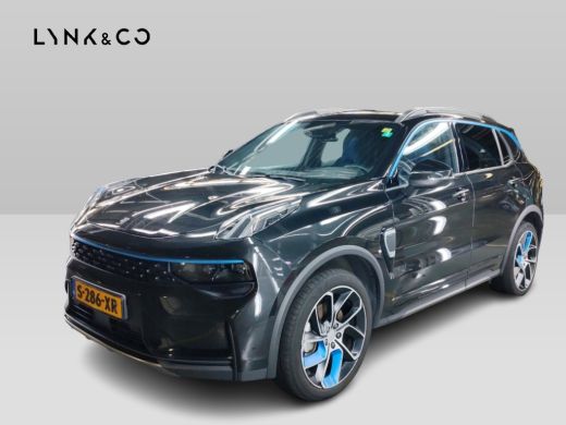 Lynk & Co 01 1.5 PHEV Pano.dak 360&deg; Cam ZwarteHemel Carplay Adapt.Cruise incl.BTW ActivLease financial lease