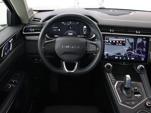 Lynk & Co 01 1.5 Plug In | Panoramadak | Infinity by Harman | Camera | Adaptive cruise | Stoelverwarming | Car... ActivLease financial lease