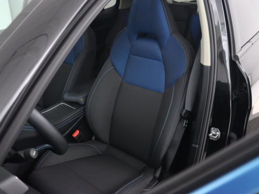 Lynk & Co 01 1.5 Plug In | Panoramadak | Infinity by Harman | Camera | Adaptive cruise | Stoelverwarming | Car... ActivLease financial lease