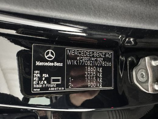 Mercedes-Benz A-Klasse 160 AMG-Sportpack Business-Solution (INCL-BTW) *WIDESCREEN-DIGI-COCKPIT | FULL-LED | LEATHER-MICR... ActivLease financial lease