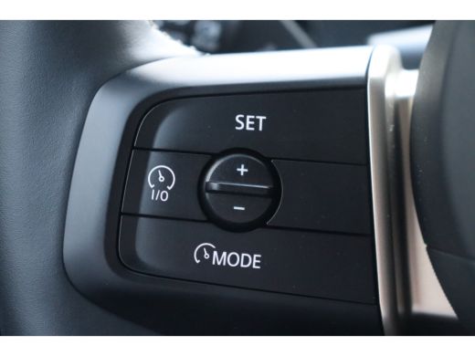 Mini 3-Deurs E / Classic / Pakket S / 17" Parallel Spoke 2-tone ActivLease financial lease