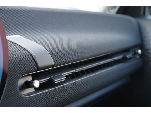 Mini 3-Deurs E / Classic / Pakket S / 17" Parallel Spoke 2-tone ActivLease financial lease