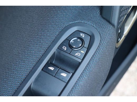 Mini 3-Deurs E / Classic / Pakket S / 17" Parallel Spoke 2-tone ActivLease financial lease