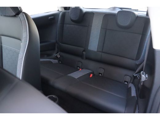 Mini 3-Deurs E / Classic / Pakket S / 17" Parallel Spoke 2-tone ActivLease financial lease