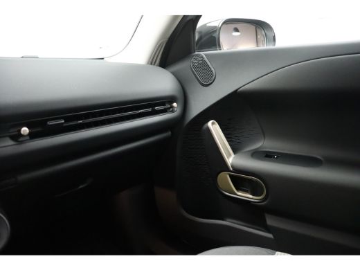 Mini Aceman SE / Essential / LED / Parking Assistant / 18" Night Flash Spoke Grey ActivLease financial lease