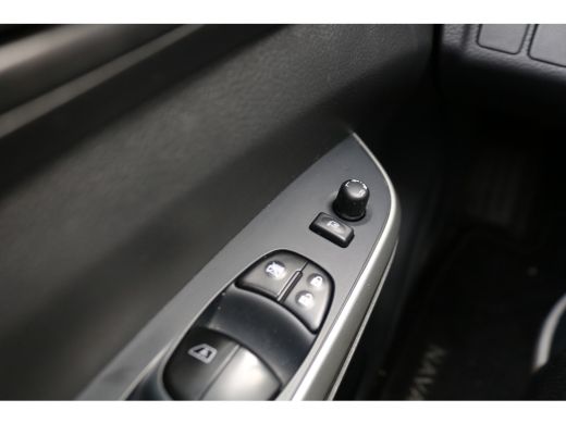 Nissan Navara 2.3 dCi 190pk New N-Guard Automaat 4x4 3.500kg Trekhaak ActivLease financial lease