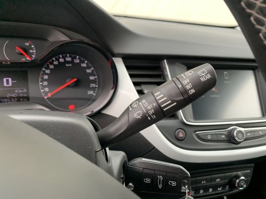 Opel Crossland X 1.2 Turbo Edition 2020 Airco | Cruise Control | Bluetooth | LED | LMV 16" | Trekhaak | Leuke auto! | ActivLease financial lease