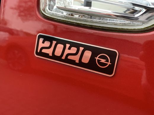 Opel Crossland X 1.2 Turbo Edition 2020 Airco | Cruise Control | Bluetooth | LED | LMV 16" | Trekhaak | Leuke auto! | ActivLease financial lease