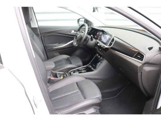 Opel Grandland 1.6 TURBO PLUG-IN HYBRID 300PK 4X4 GSE / NAVI / LEDER / CLIMA / LED / PDC / 20" LMV / CAMERA / AF... ActivLease financial lease
