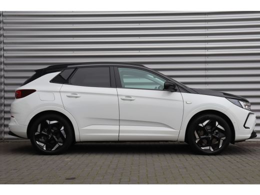 Opel Grandland 1.6 TURBO PLUG-IN HYBRID 300PK 4X4 GSE / NAVI / LEDER / CLIMA / LED / PDC / 20" LMV / CAMERA / AF... ActivLease financial lease