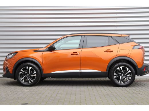 Peugeot 2008 1.2 PURETECH 130PK ALLURE PACK AUTOMAAT / NAVI / LEDER / CLIMA / LED / PDC / 17" LMV / CAMERA / K... ActivLease financial lease