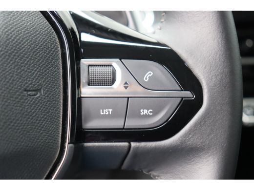 Peugeot 2008 1.2 PURETECH 130PK ALLURE PACK AUTOMAAT / NAVI / LEDER / CLIMA / LED / PDC / 17" LMV / CAMERA / K... ActivLease financial lease