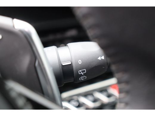 Peugeot 2008 1.2 PURETECH 130PK ALLURE PACK AUTOMAAT / NAVI / LEDER / CLIMA / LED / PDC / 17" LMV / CAMERA / K... ActivLease financial lease