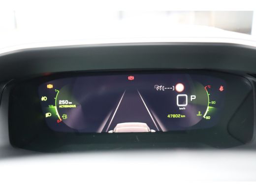 Peugeot 2008 1.2 PURETECH 155PK GT PACK AUTOMAAT / NAVI / LEDER / CLIMA / PDC / 18" LMV / CAMERA / ALCANTARA /... ActivLease financial lease