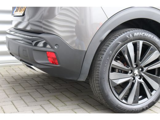 Peugeot 3008 1.2 PURETECH 130PK GT PACK AUTOMAAT / NAVI / LEDER / CLIMA / PDC / 19" LMV / CAMERA / BLACK PACK ... ActivLease financial lease
