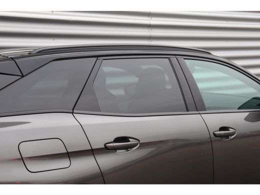 Peugeot 3008 1.2 PURETECH 130PK GT PACK AUTOMAAT / NAVI / LEDER / CLIMA / PDC / 19" LMV / CAMERA / BLACK PACK ... ActivLease financial lease