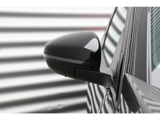 Peugeot 3008 1.2 PURETECH 130PK GT PACK AUTOMAAT / NAVI / LEDER / CLIMA / PDC / 19" LMV / CAMERA / BLACK PACK ... ActivLease financial lease