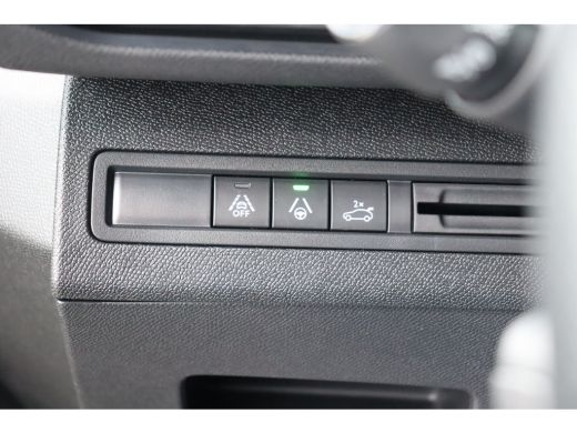 Peugeot 3008 1.2 PURETECH 130PK GT PACK AUTOMAAT / NAVI / LEDER / CLIMA / PDC / 19" LMV / CAMERA / BLACK PACK ... ActivLease financial lease