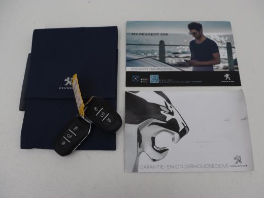 Peugeot e-208 EV Allure 50 kWh | Camera | Carplay | Half leder | Keyless | Navigatie | Full LED | Parkeerhulp |... ActivLease financial lease