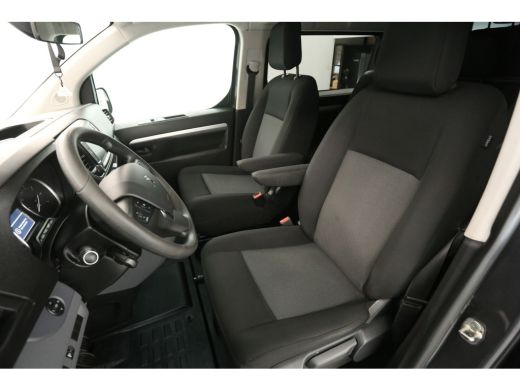 Peugeot Expert 2.0 BlueHDI L3H1 | DC | HUD | Airco | Carplay | Cruise | 360 Camera | Trekh. | 2xSchuifdeur ActivLease financial lease