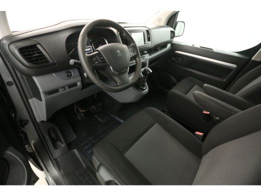 Peugeot Expert 2.0 BlueHDI L3H1 | DC | HUD | Airco | Carplay | Cruise | 360 Camera | Trekh. | 2xSchuifdeur ActivLease financial lease