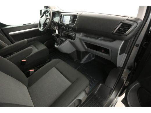 Peugeot Expert 2.0 BlueHDI L3H1 | DC | HUD | Airco | Carplay | Cruise | 360 Camera | Trekh. | 2xSchuifdeur ActivLease financial lease