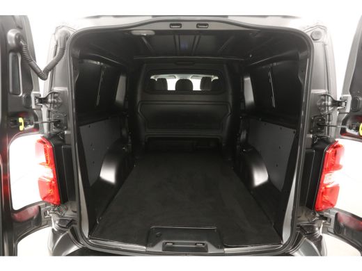 Peugeot Expert 2.0 BlueHDI L3H1 | DC | HUD | Airco | Carplay | Cruise | 360 Camera | Trekh. | 2xSchuifdeur ActivLease financial lease