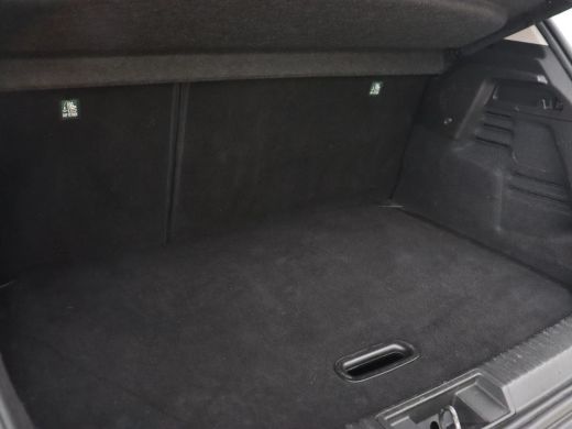 Renault Captur 1.0 TCe Edition One | Trekhaak | 360 Camera | Carplay | Keyless | Navigatie | Half leder | Park A... ActivLease financial lease