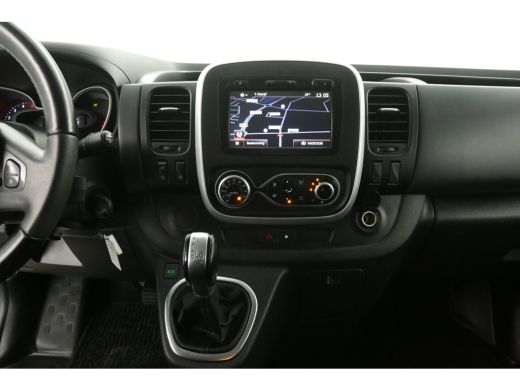 Renault Trafic 2.0 dCi T29 L2H1 | 146PK | Automaat | DC | Airco | Camera | Cruise | Navi | Trekh. | Parkeersens. ActivLease financial lease