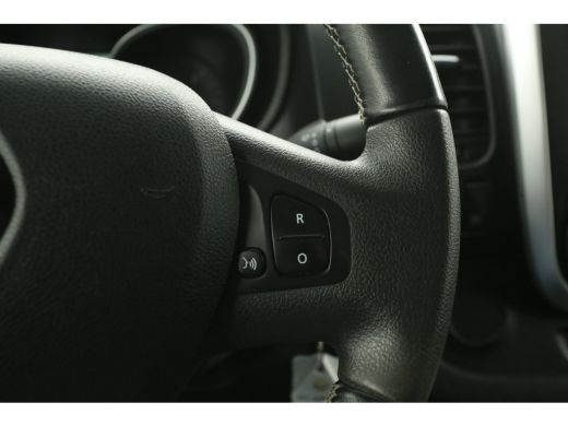 Renault Trafic 2.0 dCi T29 L2H1 | 146PK | Automaat | DC | Airco | Camera | Cruise | Navi | Trekh. | Parkeersens. ActivLease financial lease