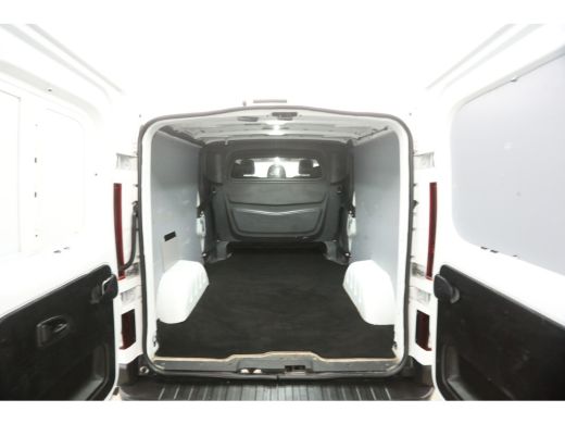 Renault Trafic 2.0 dCi T29 L2H1 | 146PK | Automaat | DC | Airco | Camera | Cruise | Navi | Trekh. | Parkeersens. ActivLease financial lease