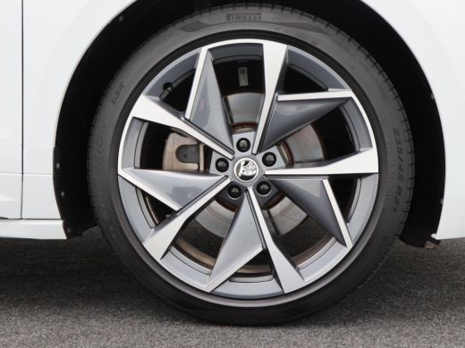 Skoda Enyaq Coupe 80 RS | Panoramadak | Full LED | Canton Audio | Adaptive Cruise | Stoelverwarming | Camera | 21 I... ActivLease financial lease