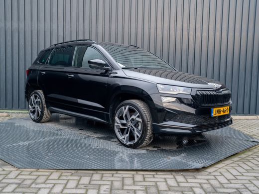 Skoda Karoq 1.5 TSI ACT Sportline Business | Camera | 19'' | Adapt. Cr. | Elk. A-klep | Keyless | Stoel & Stu... ActivLease financial lease