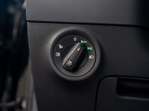 Skoda Karoq 1.5 TSI ACT Sportline Business | Camera | 19'' | Adapt. Cr. | Elk. A-klep | Keyless | Stoel & Stu... ActivLease financial lease