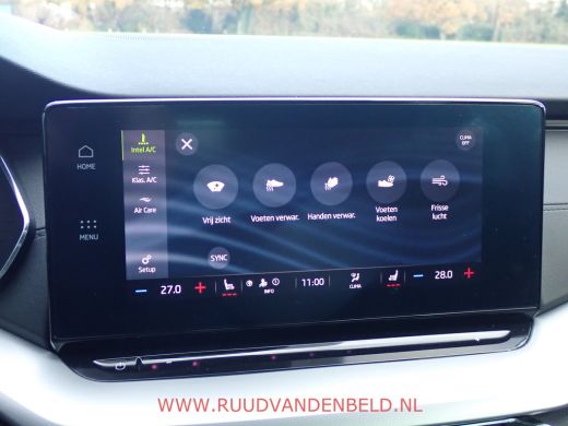 Skoda Octavia Combi Business Edition Plus CARPLAY/NAVIGATIE/KEYLESS ActivLease financial lease