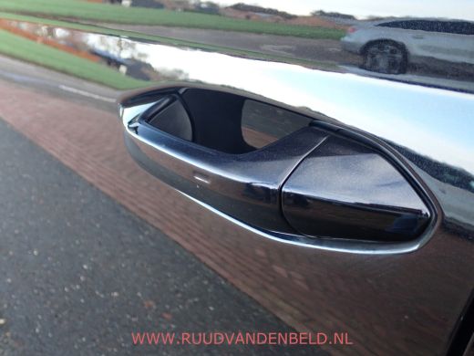 Skoda Octavia Combi Business Edition Plus CARPLAY/NAVIGATIE/KEYLESS ActivLease financial lease