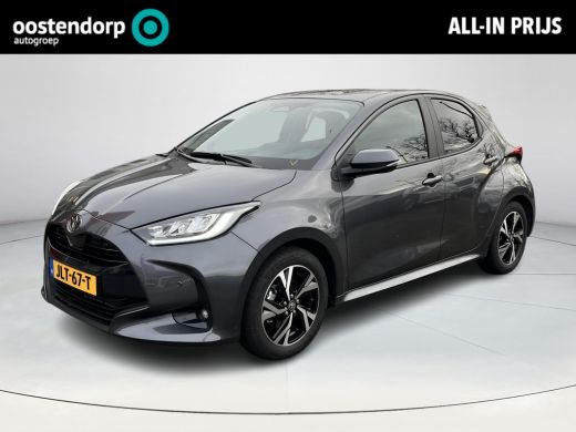 Toyota Yaris 1.5 Hybrid 115 Dynamic | Stoel- + stuurverwarming | Parkeersensoren | Carplay | Licht metalen vel...