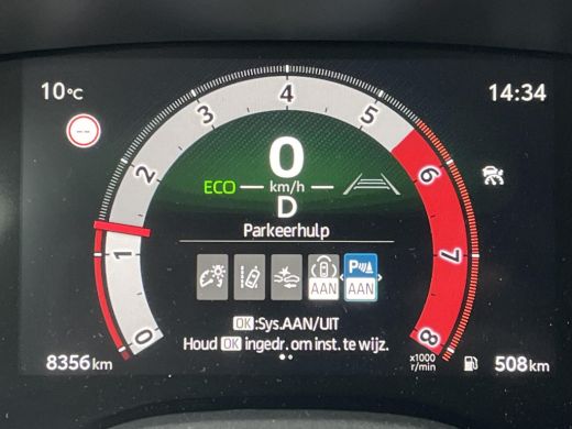 Toyota Yaris 1.5 Hybrid 115 Dynamic | Stoel- + stuurverwarming | Parkeersensoren | Carplay | Licht metalen vel... ActivLease financial lease