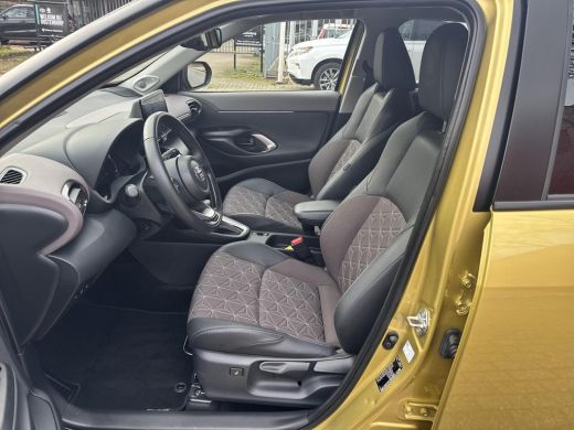 Toyota Yaris Cross 1.5 Hybrid Executive | 06-10141018 Voor meer informatie ActivLease financial lease