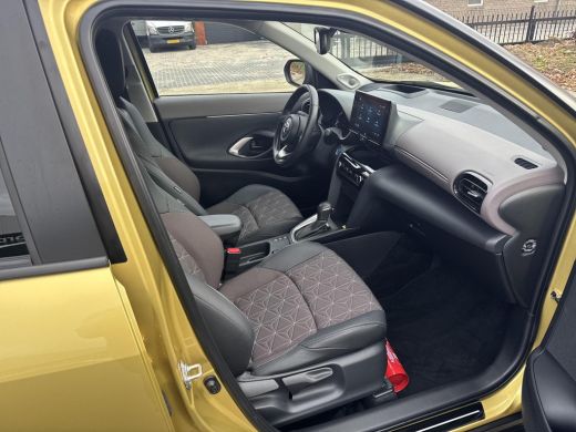 Toyota Yaris Cross 1.5 Hybrid Executive | 06-10141018 Voor meer informatie ActivLease financial lease