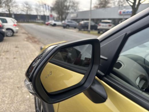 Toyota Yaris Cross 1.5 Hybrid Executive | 06-10141018 Voor meer informatie ActivLease financial lease