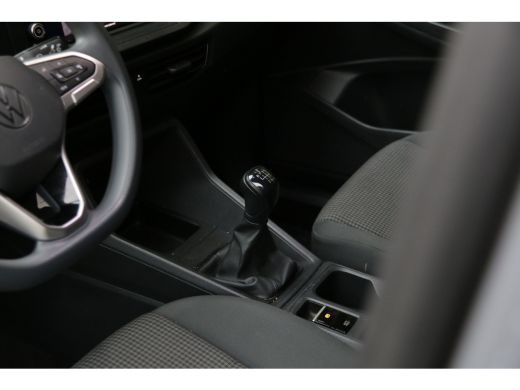 Volkswagen Caddy 2.0 TDI | Imperiaal | Betimmering | Camera | Trekhaak | Carplay ActivLease financial lease