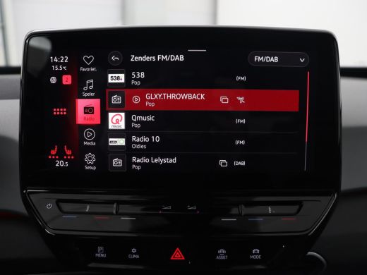 Volkswagen ID.3 Business 58 kWh | Stoel & stuurverwarming | Camera | Carplay | Adaptive cruise | Matrix LED | Nav... ActivLease financial lease